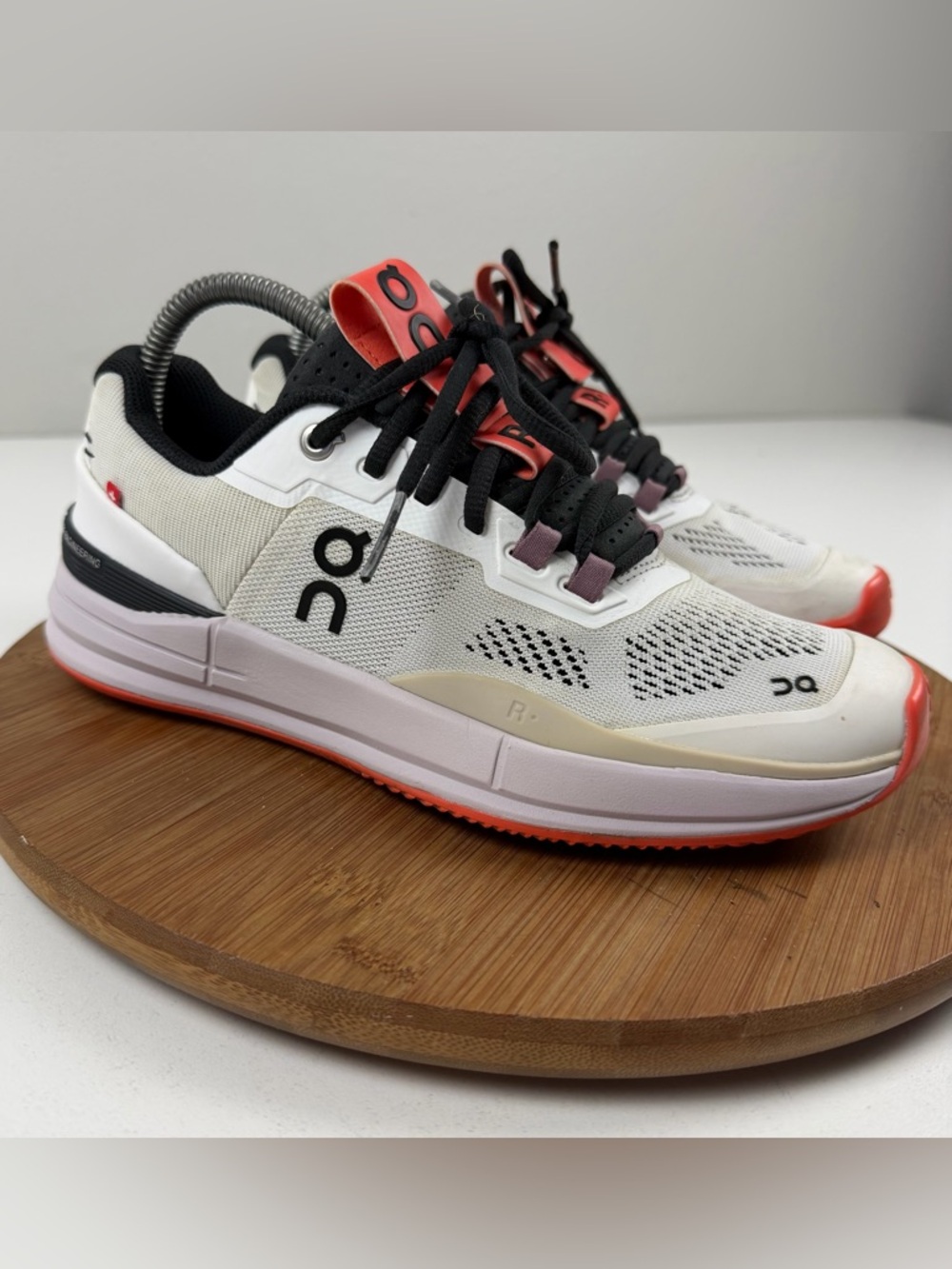 On Running The Roger Pro Clay Tennis/Pickleball Shoes
